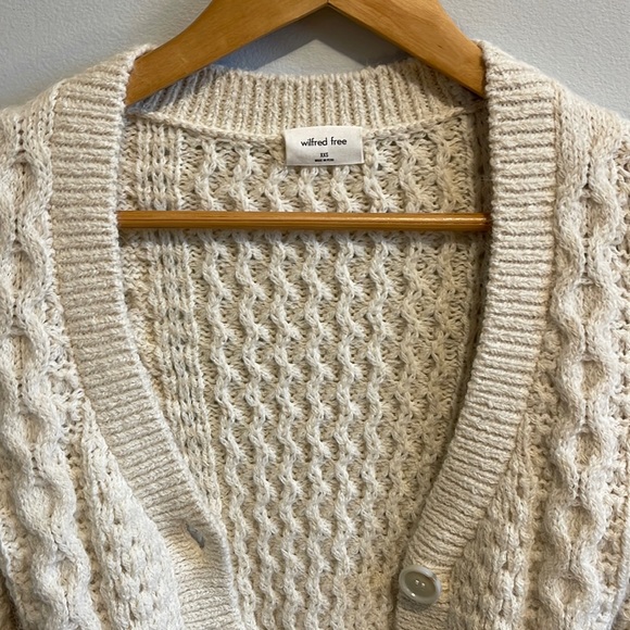 Wilder Free cropped wool sweater - Picture 1 of 6